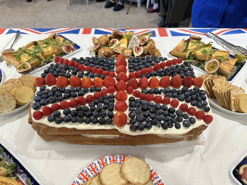 VE day themed cakes and snacks